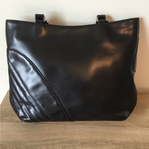 Etro Black Leather Shoulder Bag - Picture 3 of 12